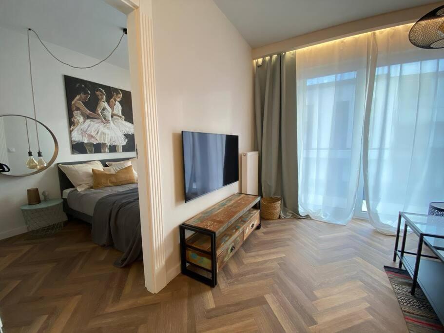 Appartement Art Marina Nad Rzeka Z Bezplatnym Parkingiem à Wrocław Extérieur photo